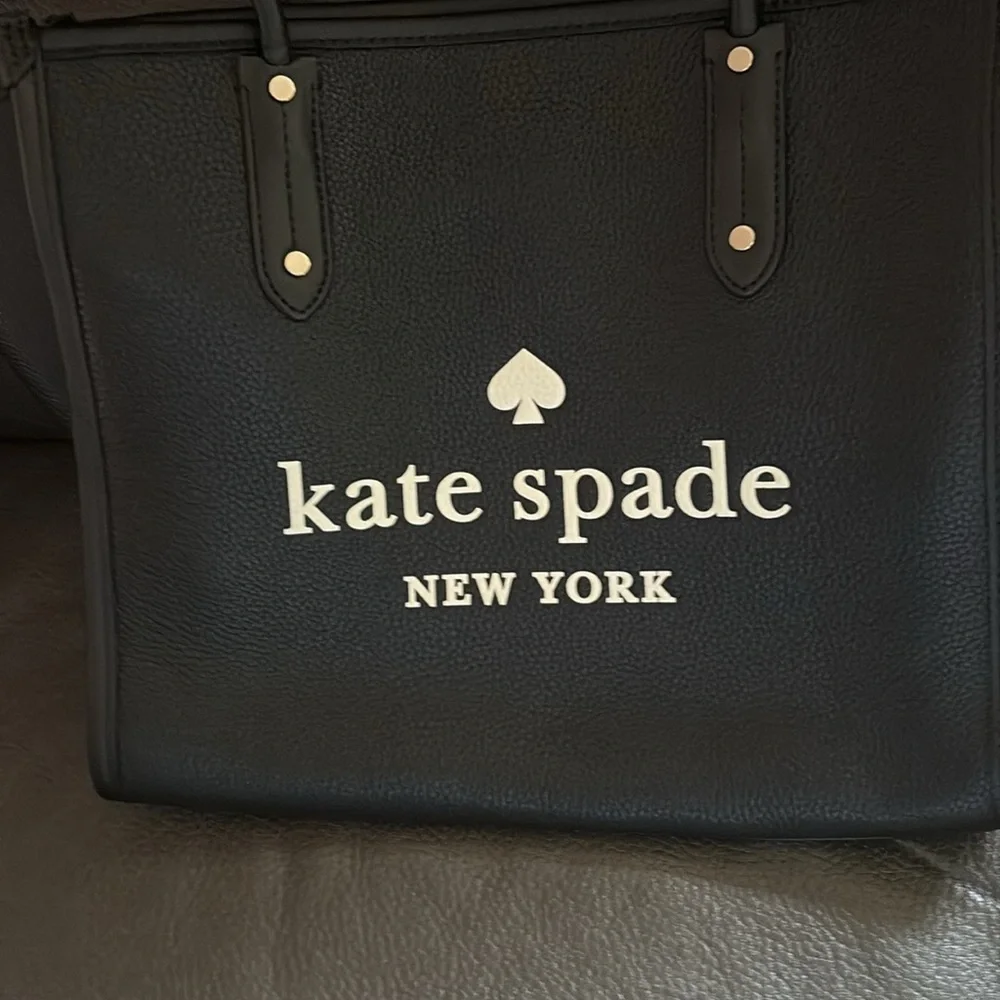 Kate spade black pebble shoulder bag